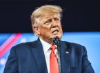 A Donald Trump è stata diagnosticata un'insufficienza venosa cronica dopo aver notato gambe gonfie