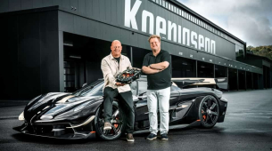 Lego realizzò una versione a grandezza naturale della Lancia di Sadair di Koenigsegg che raggiunse i 111 km/h