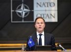 Rutte afferma che l'Articolo 5 non &egrave; sul tavolo dopo che la NATO abbatte un missile diretto verso la Turchia