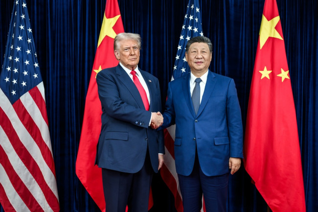 Donald Trump afferma una visita di successo in Cina, ma gli accordi commerciali sono in dubbio