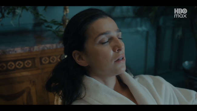 Industry gli showrunner Konrad Kay e Mickey Down credono che la serie sarebbe stata cancellata se non fosse stata trasmessa su HBO