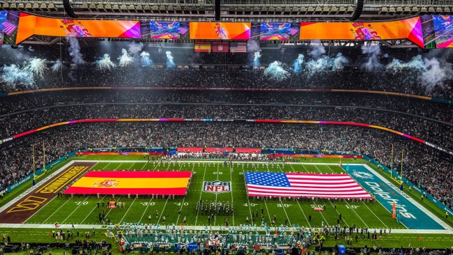 La NFL dovrebbe tornare in Spagna dopo che la partita di domenica ha portato un grande impulso economico per la città e il Real Madrid