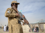 Il Pakistan attacca l'Afghanistan, decine di morti