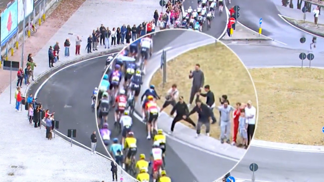 Due giovani denunciati alla polizia per aver tentato di toccare i corridori al Giro d'Italia: 