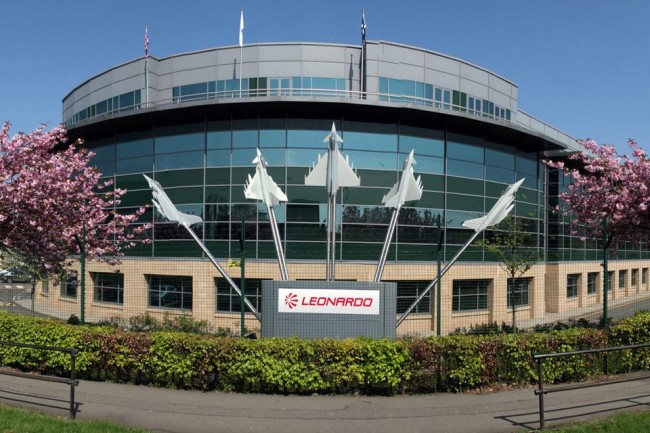 La cattedra Leonardo solleva la prospettiva di fusione con Fincantieri