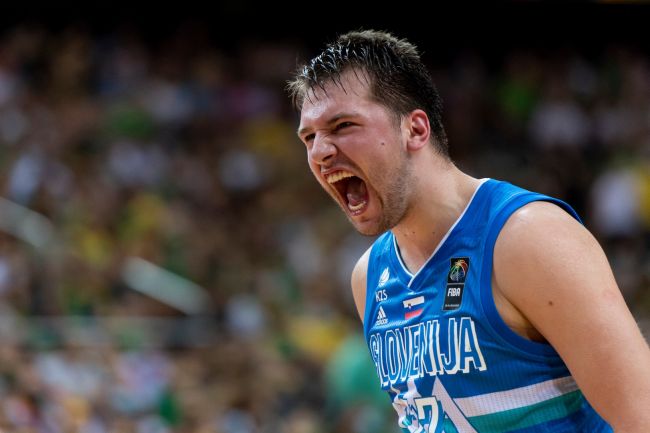Luka Doncic non giocherà per la Slovenia quest'estate per concentrarsi sulla battaglia per la custodia delle figlie
