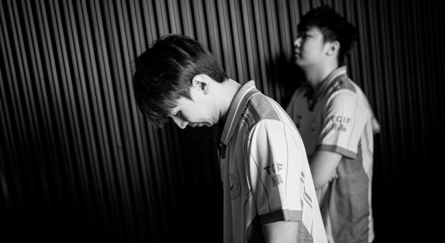 Esports World Cup 2026: Mouz, Xtreme Gaming e Virtus.pro eliminati dalla controversa Survival Stage