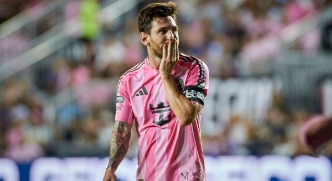 Leo Messi gioca per la prima volta dalla morte del padre, ma l'Inter Miami è stato eliminato dalla Coppa delle Leghe
