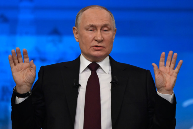 Putin propone di interrompere le forniture di gas all'Europa