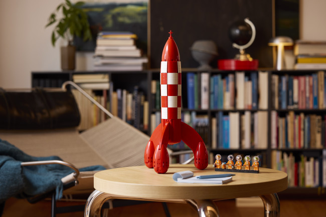 Il leggendario razzo lunare di Tintin viene trasformato in un set Lego 